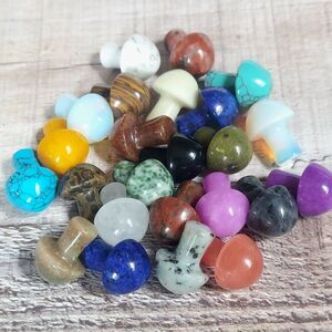 Lot of Crystal Mushrooms Pocket Stones Various stones and crystals
